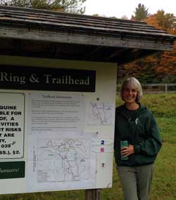 Chelle shows off the Rush Meadow Ring kiosk and the new improved Members’ Loop maps, with the two new loops marked from the ring. 